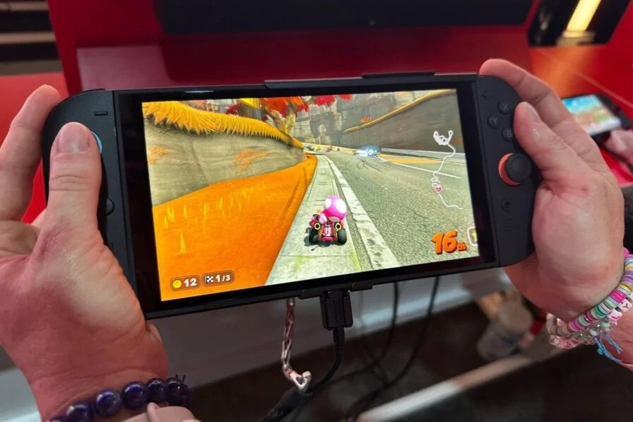 Switch 2, cấu hình Switch 2, Nintendo Switch mới, game handheld, DLSS, GameChat, Nintendo