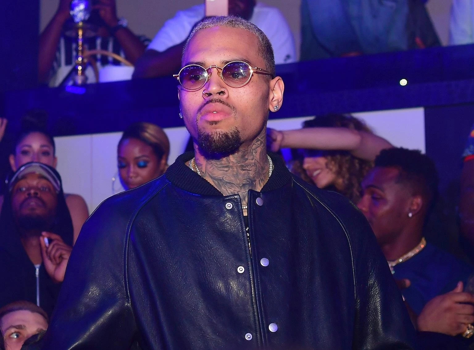 Chris Brown bị bắt, Chris Brown hành hung, Chris Brown ở Anh, Chris Brown và Abe Diaw, Chris Brown tòa án Manchester
