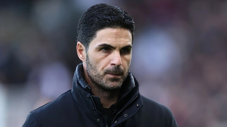 Arsenal, Mikel Arteta, chuyển nhượng hè 2025, Viktor Gyokeres, Benjamin Sesko, tiền đạo mới