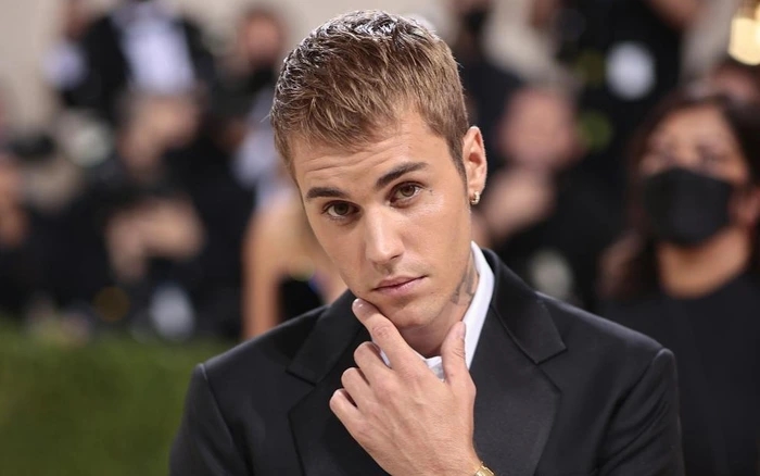 Justin Bieber từng cận kề phá sản giữa khủng hoảng sức khỏe và tâm lý?