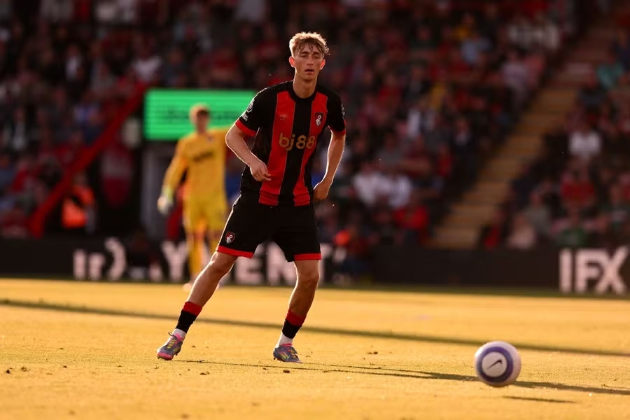 Real Madrid, Dean Huijsen, chuyển nhượng Real Madrid, hậu vệ Bournemouth, Chelsea, Liverpool, Arsenal, La Liga