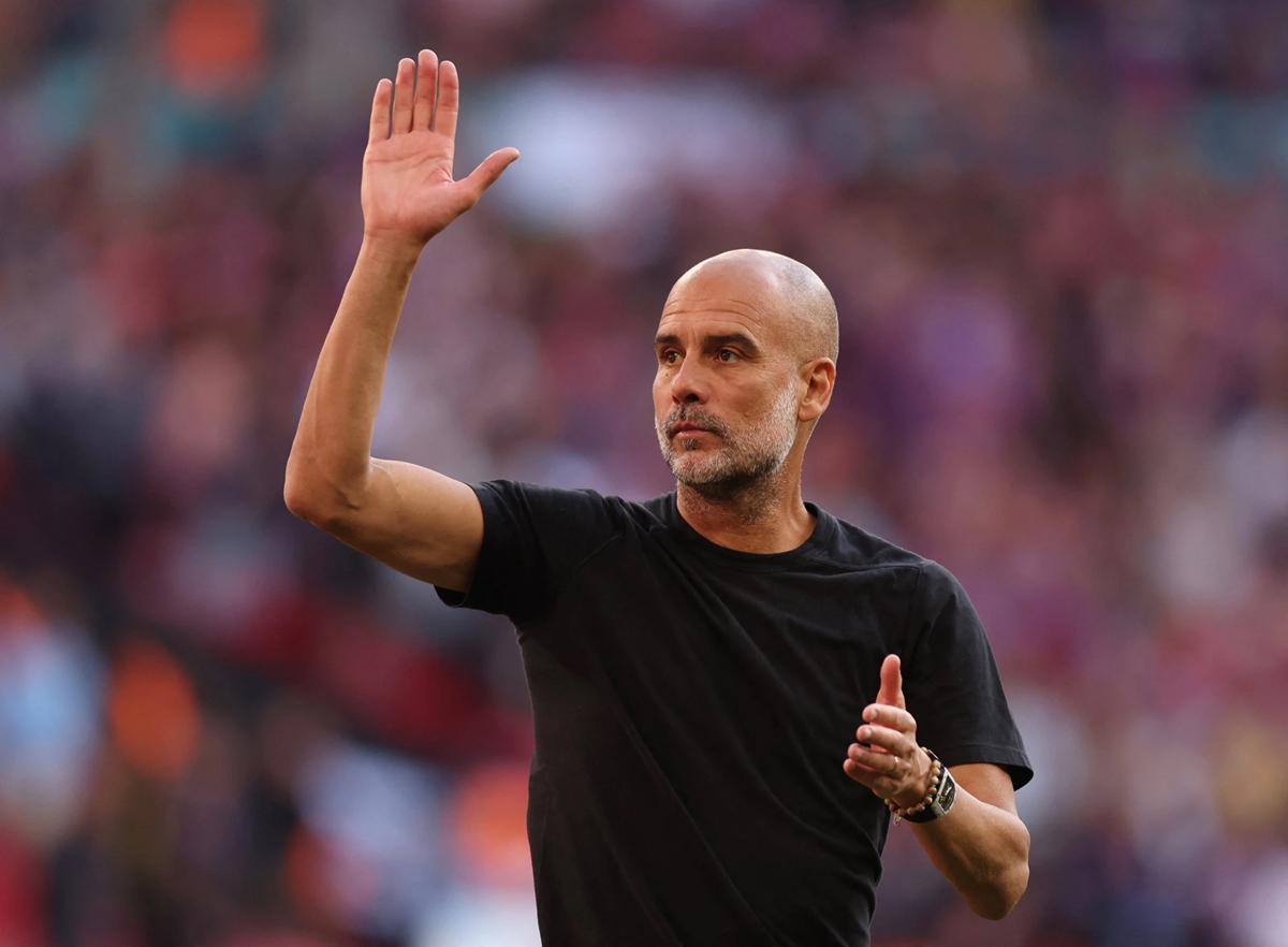 Pep Guardiola, Manchester City trắng tay, thất bại FA Cup, chiến thuật Guardiola, Crystal Palace, Man City 2024/25