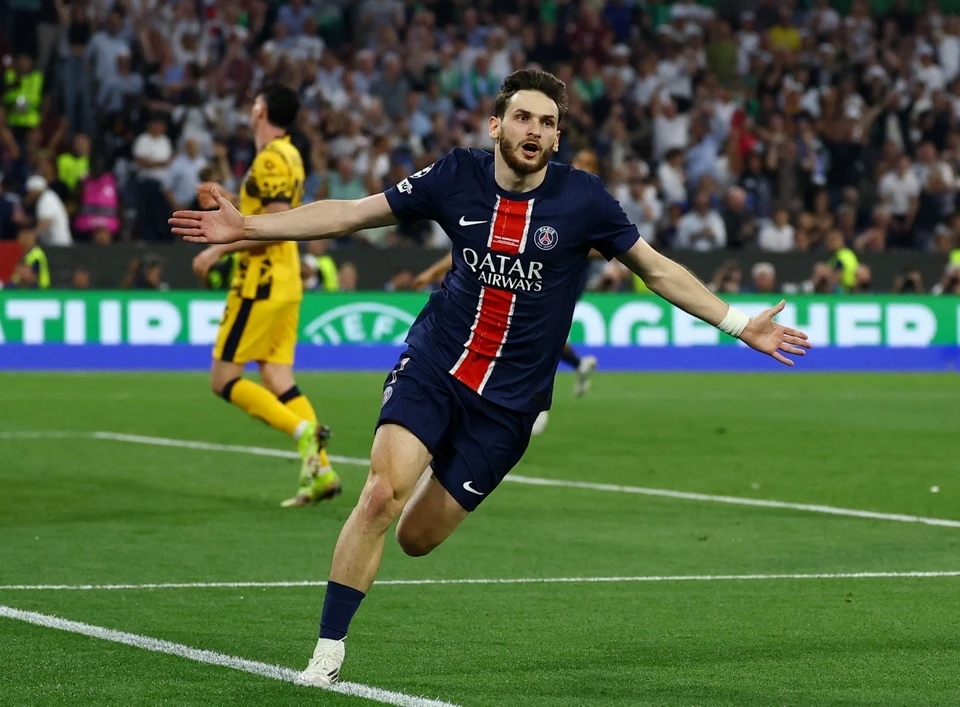 Kvaratskhelia, PSG, Chung kết Champions League, cú ăn bốn, Napoli
