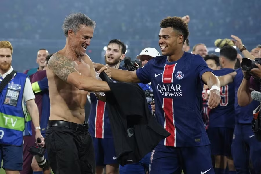 Desire Doue, Luis Enrique, PSG, Chung kết Champions League, sao trẻ PSG, Inter Milan, HLV PSG