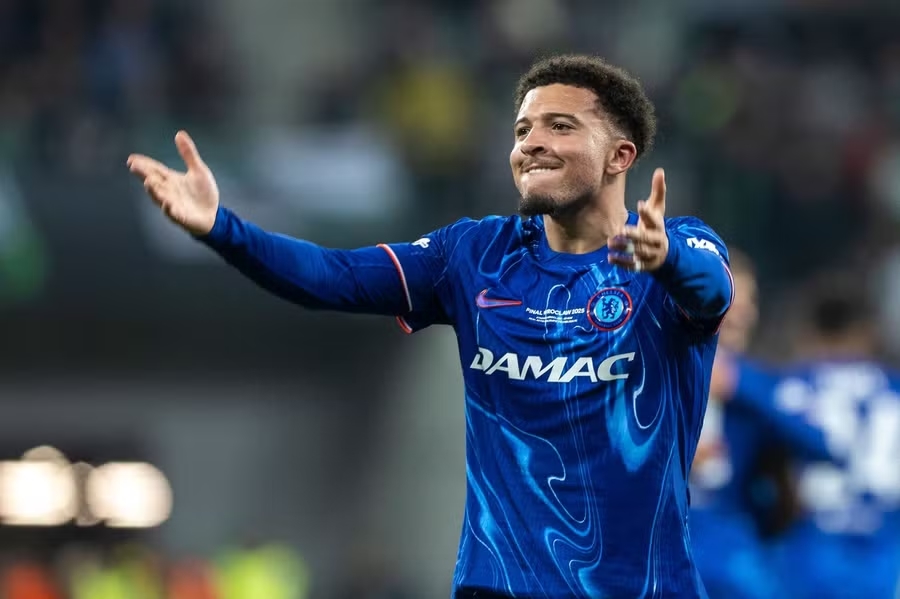Sancho, Manchester United, chuyển nhượng MU, Chelsea, Fabrizio Romano