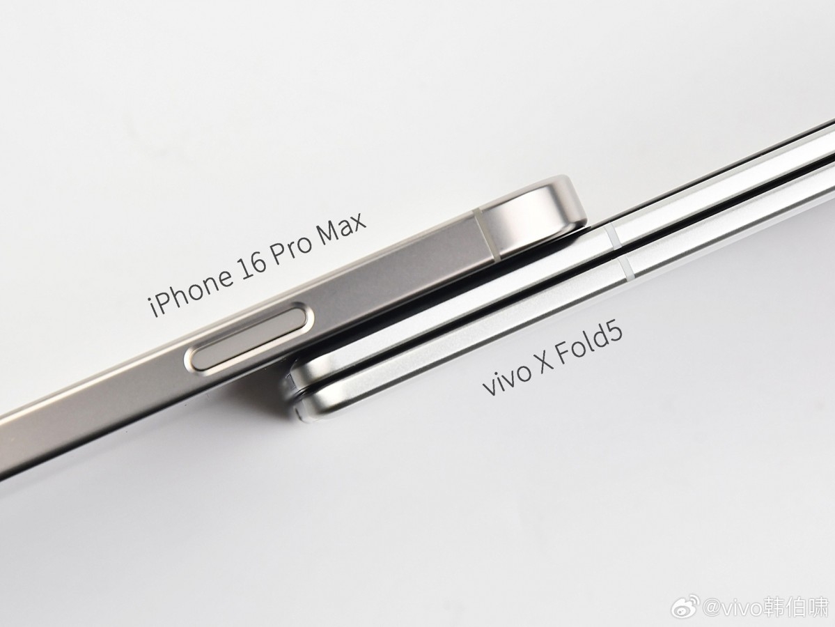 vivo X Fold5, iPhone 16 Pro Max, điện thoại gập, vivo, Snapdragon 8 Gen 3