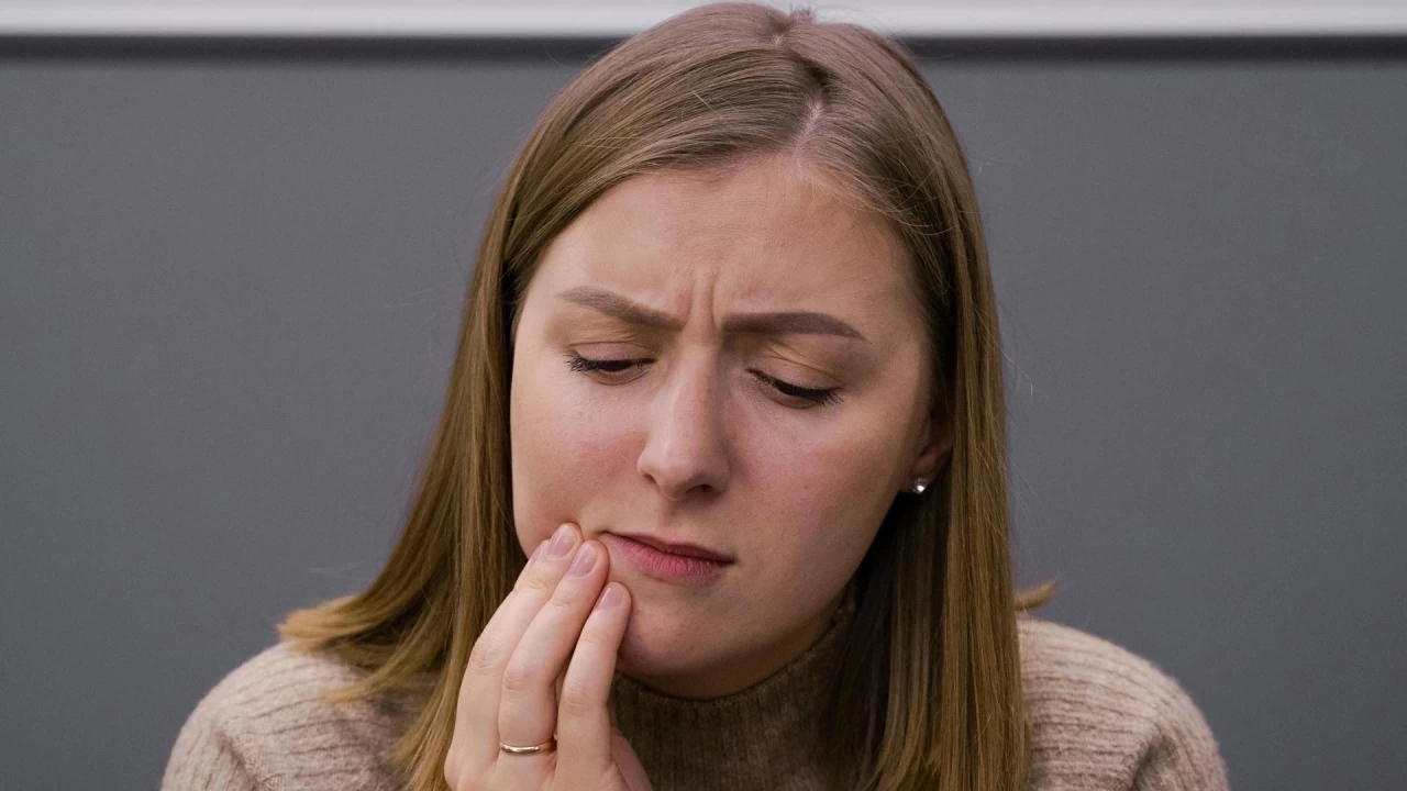 Ê buốt răng, nguồn gốc răng, giáp cá cổ, dentine, nghiên cứu Đại học Chicago, cổ sinh vật, răng tiến hóa từ da
