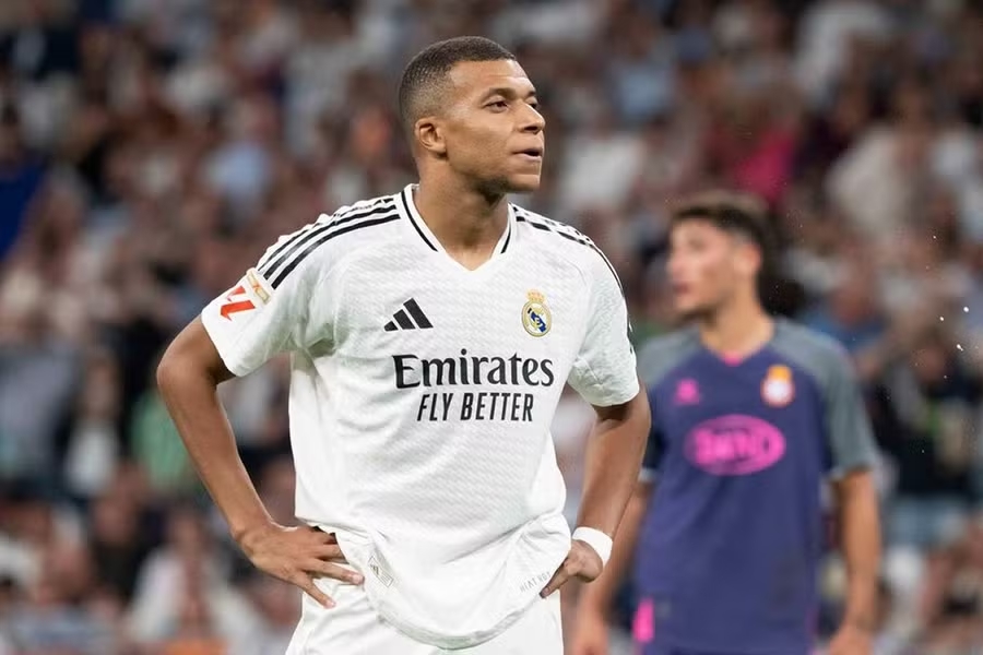 PSG, Mbappe, Al-Khelaifi, Real Madrid, xung đột nhỏ