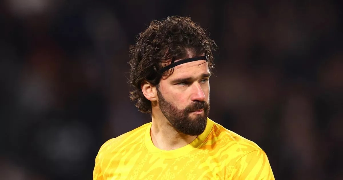 Alisson, Liverpool, Galatasaray, chuyển nhượng, thủ môn Brazil