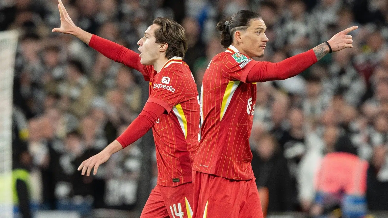 Darwin Nunez, Federico Chiesa, Napoli, Liverpool, chuyển nhượng hè 2025, Victor Osimhen