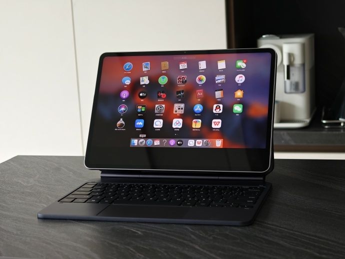 Xiaomi SU7 Ultra, Xe điện hiệu suất cao, Xiaomi SU7 Ultra 2025, Xe điện Xiaomi, Xe thể thao điện