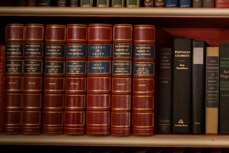 Anthropic, bản quyền sách, huấn luyện AI, sử dụng hợp lý, tòa án Mỹ, sách có bản quyền, AI ngôn ngữ lớn