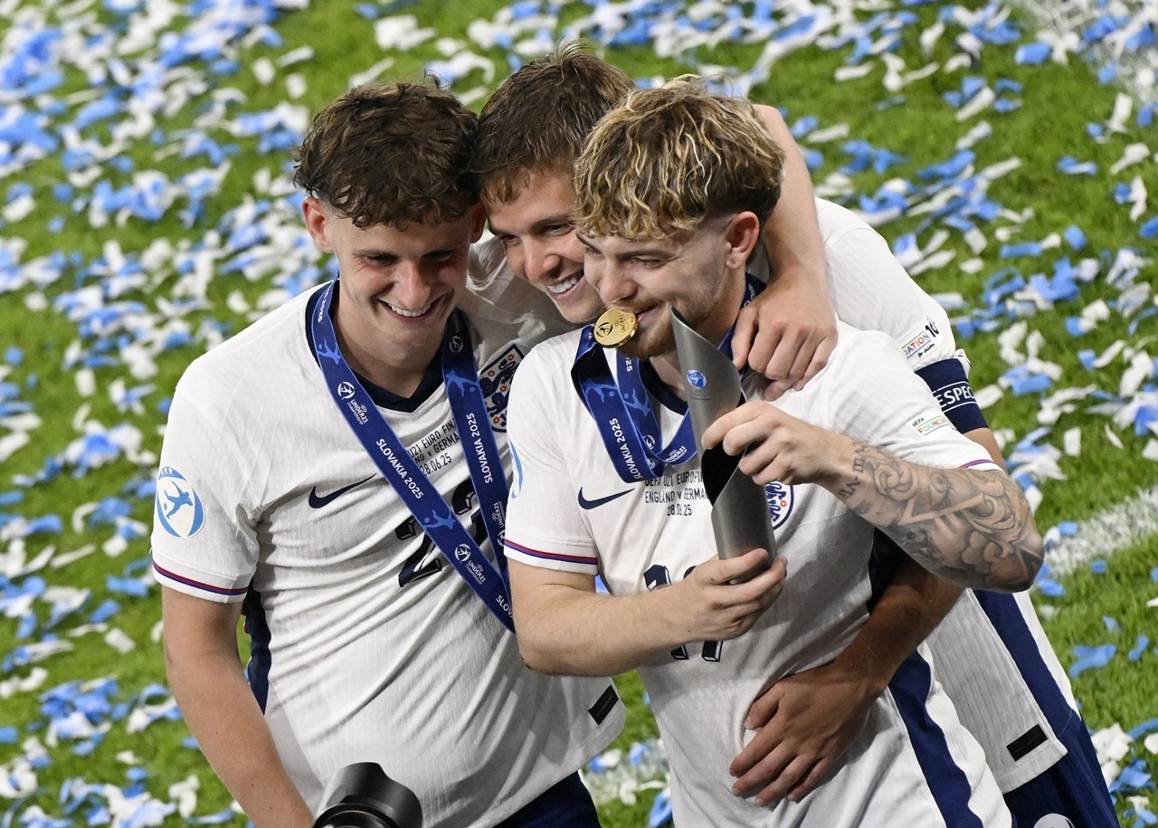 U21 Anh, U21 Đức, U21 Euro 2025, Jonathan Rowe, bóng đá trẻ Anh