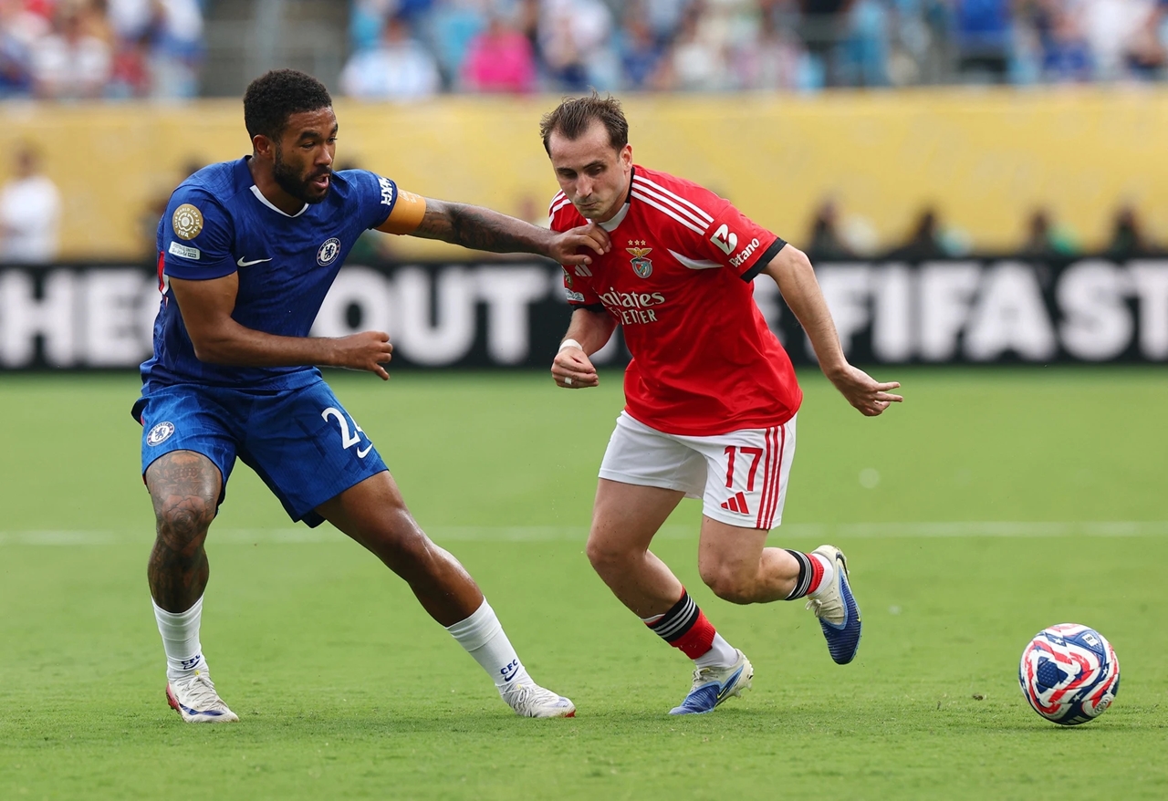 Chelsea, Benfica, FIFA Club World Cup 2025, trận hoãn, thời tiết xấu