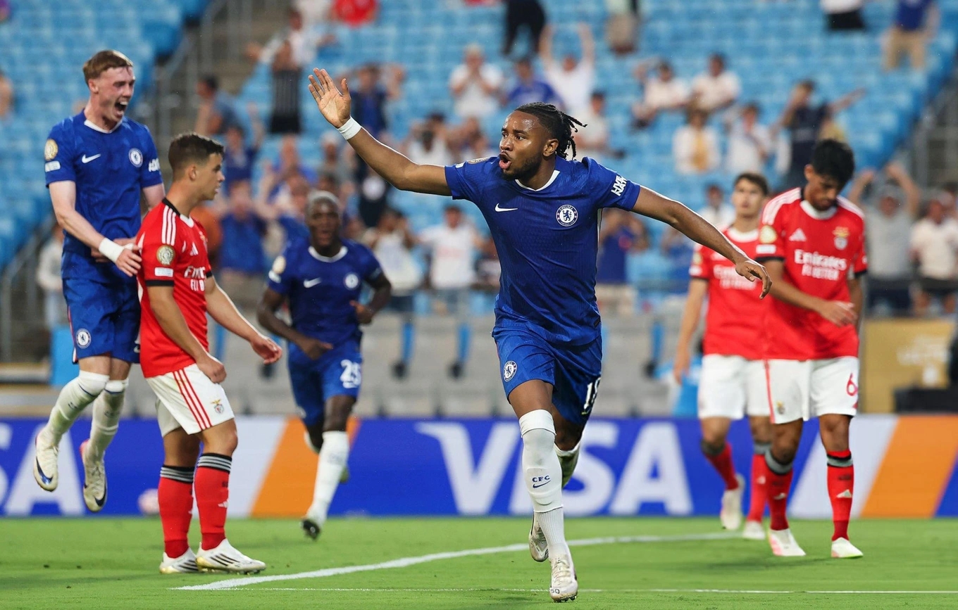 Thắng kịch tính, The Blue đoạt vé tứ kết FIFA Club World Cup