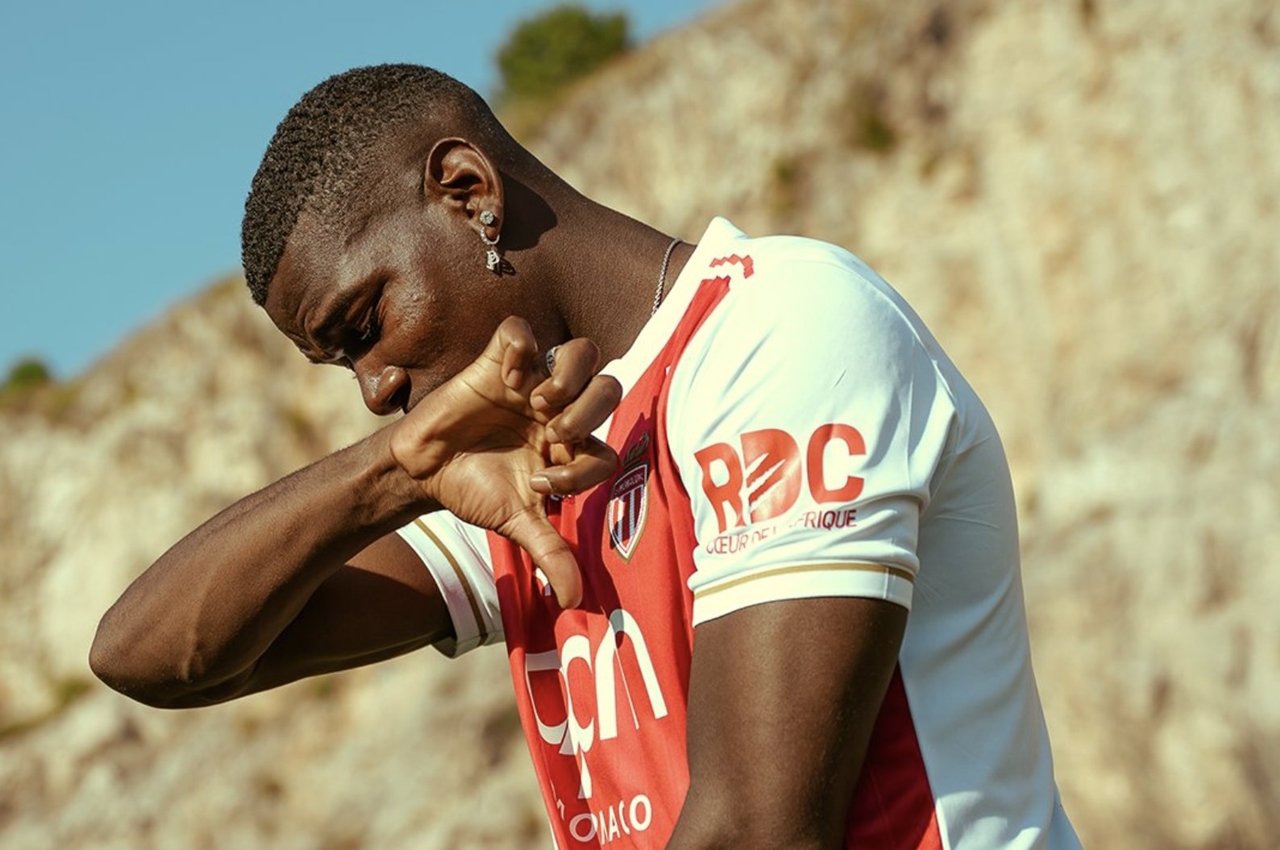 Pogba rơi lệ trong ngày tái xuất giang hồ
