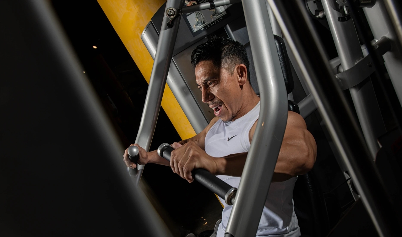 Angela Phương Trinh, Phạm Văn Mách, tập gym, thể hình nữ, ăn chay tập gym, PT TP.HCM, phòng gym TP.HCM