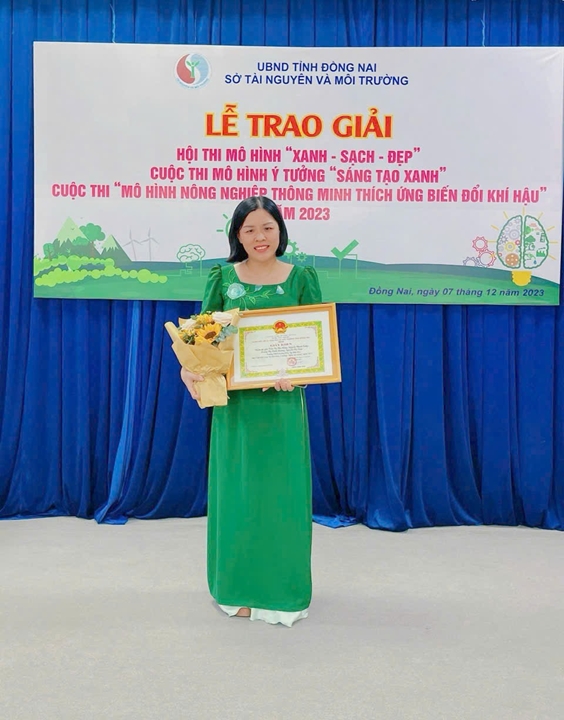 Trần Thị Thu Hằng, Nguyễn Phạm Thuý Hạnh, giáo dục địa phương, dạy học dự án, Đồng Nai, giáo viên sáng tạo, hội thi sáng tạo kỹ thuật, STEAM