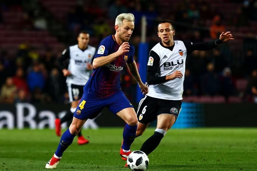 Ivan Rakitic, Hajduk Split, Gonzalo Garcia, giải nghệ, Barcelona, Sevilla