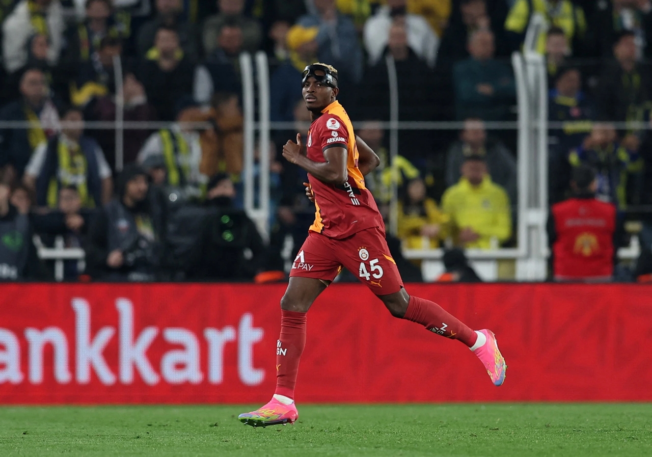 Victor Osimhen, Napoli, chuyển nhượng, Galatasaray, Premier League, Saudi Arabia, bóng đá châu Âu
