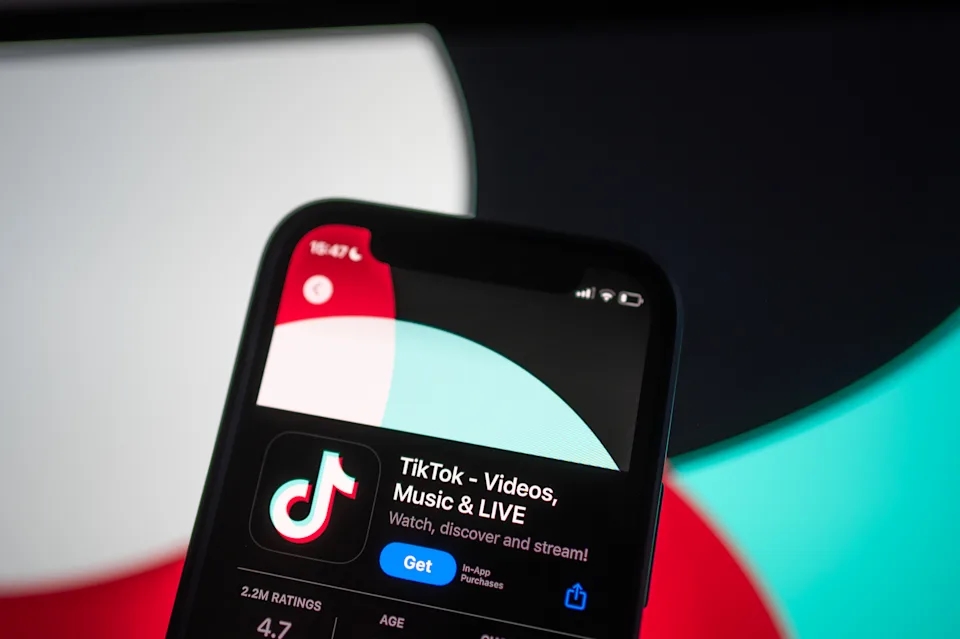 Lộ thư giúp Apple, Google ‘né’ lệnh cấm TikTok