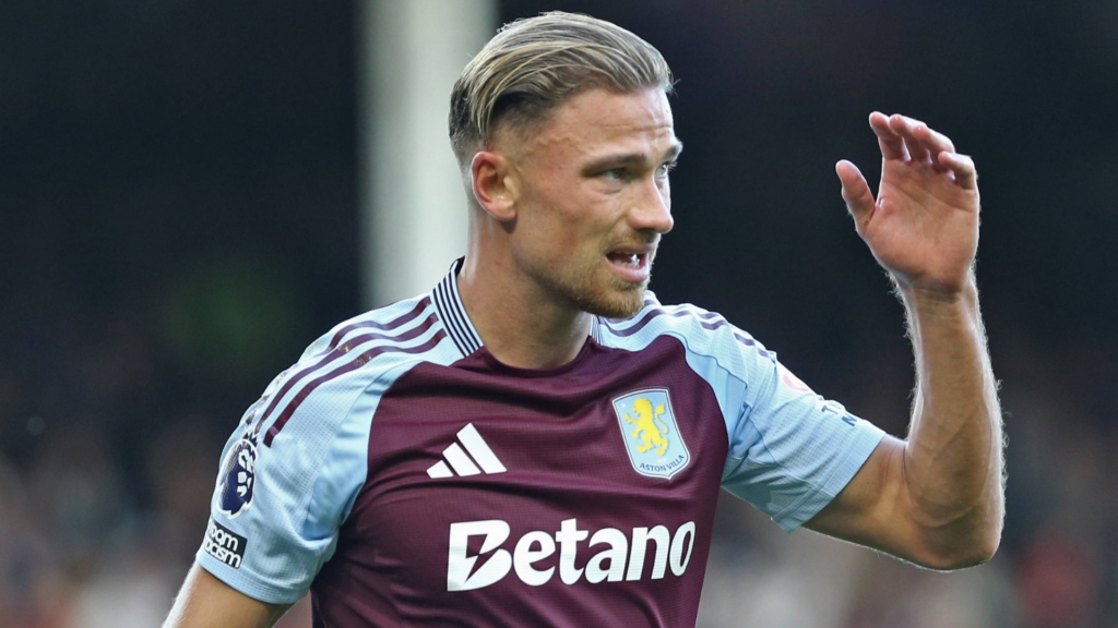 Matty Cash, Aston Villa, chuyển nhượng, Premier League