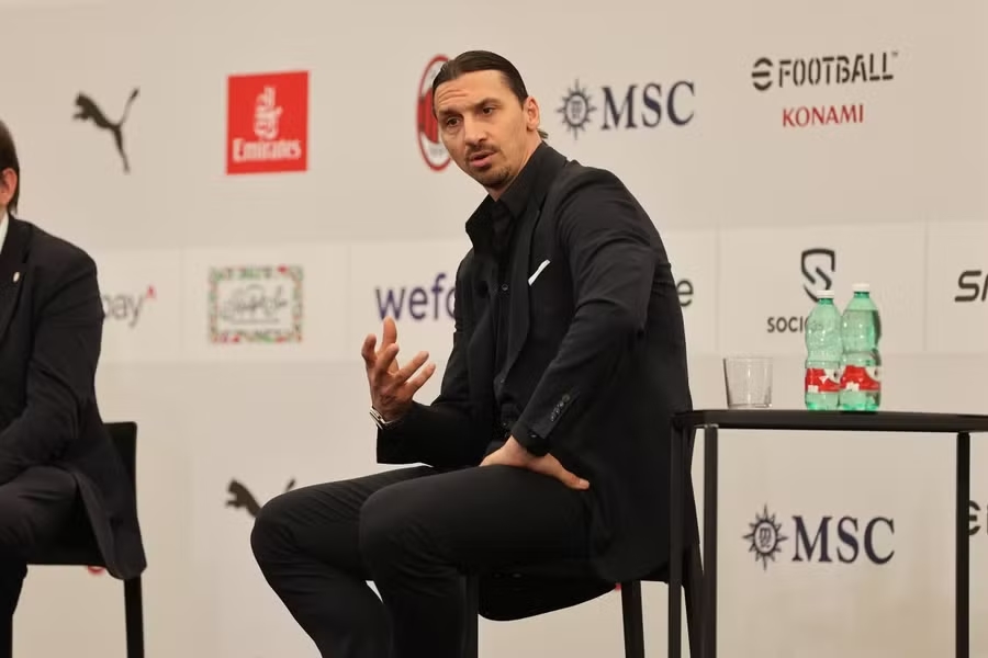 Ibrahimovic, AC Milan, Igli Tare, Max Allegri, bóng đá Ý, Serie A, giám đốc thể thao