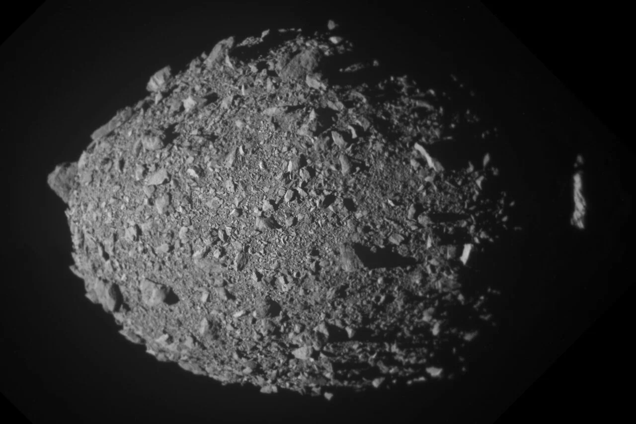 NASA, DART, Dimorphos, thiên thạch, phòng thủ hành tinh, tiểu hành tinh, vụ va chạm vũ trụ, LICIACube, Deep Impact