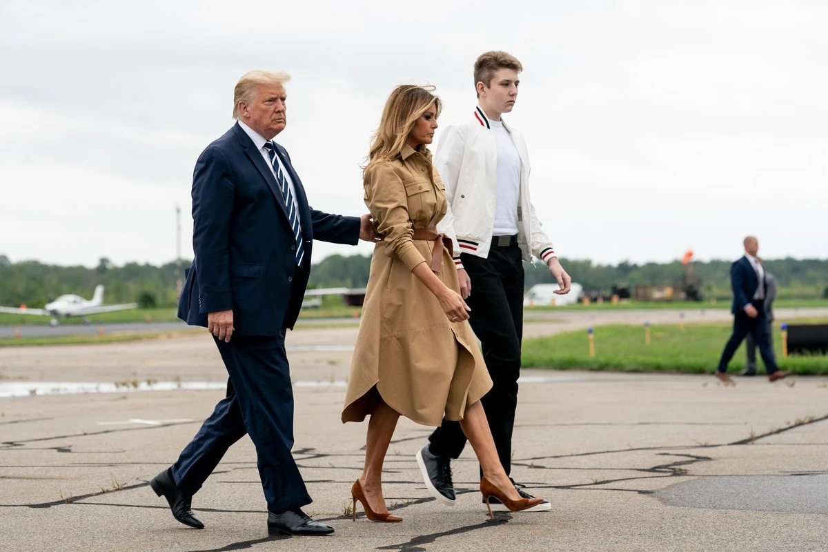 Barron Trump, chiều cao Barron Trump, Donald Trump, bóng đá, ẩm thực Slovenia