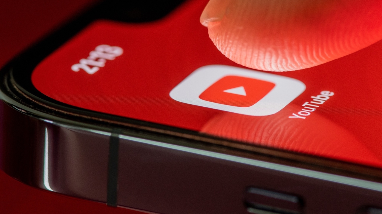 YouTube, kiếm tiền YouTube, video AI, nội dung rác, YouTube Partner Program, YPP