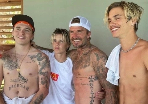 Brooklyn Beckham, Romeo Beckham, Cruz Beckham, Kim Turnbull, Beckham
