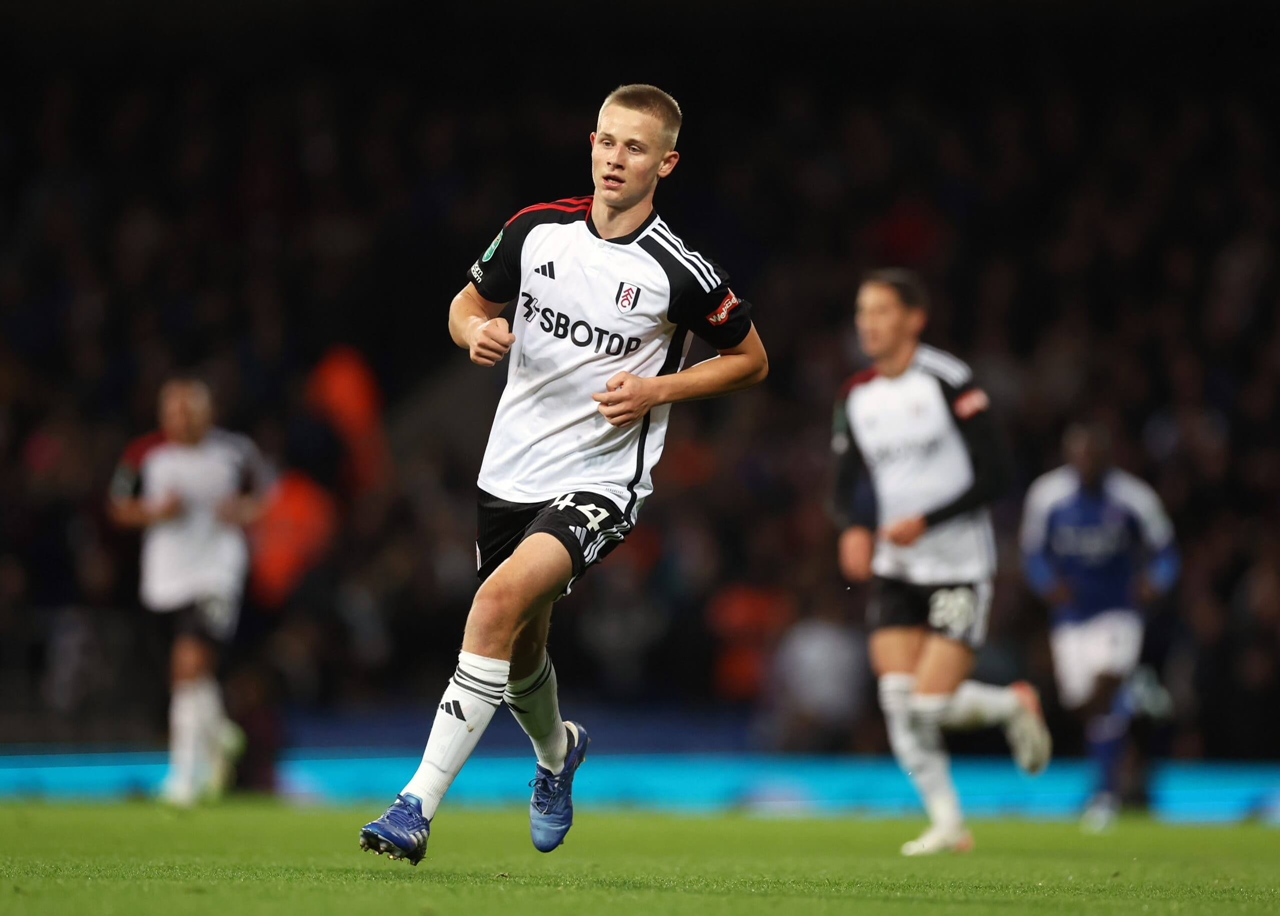 De Fougerolles, Fulham, hợp đồng mới, đội một, tài năng trẻ