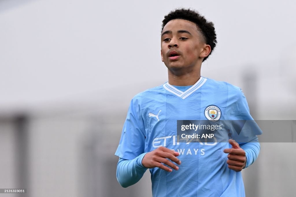 Leeds United, Louis Enahoro-Marcus, Jayden Lienou, Liverpool, Manchester City, chuyển nhượng cầu thủ trẻ