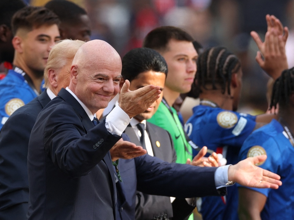 FIFA, Club World Cup 2025, Chelsea, PSG, luật bóng đá, IFAB, Infantino