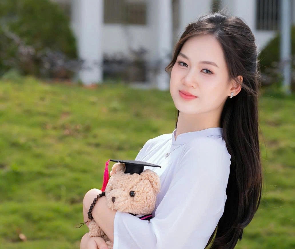 Thủ khoa A00, Nguyễn Lê Hiền Mai, điểm 10, Kỳ thi THPT 2025, chuyên Hóa, Phú Thọ
