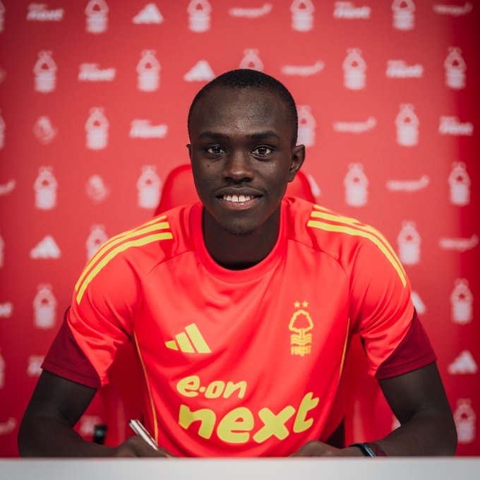 Nottingham Forest, Lamin Sillah, Olympiacos, chuyển nhượng