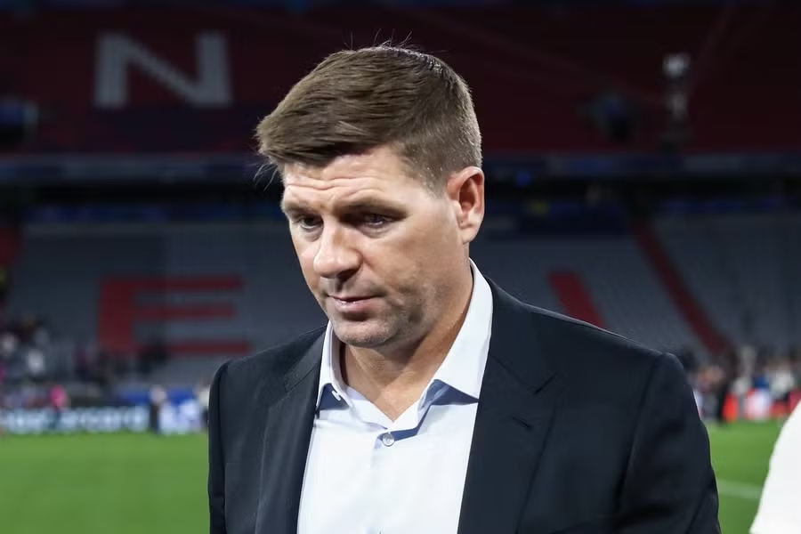 Steven Gerrard, Liverpool, con gái Steven Gerrard, Lilly-Ella Gerrard, bóng đá Anh