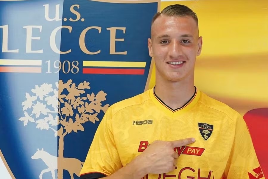 Francesco Camarda, AC Milan, Lecce, chuyển nhượng Serie A