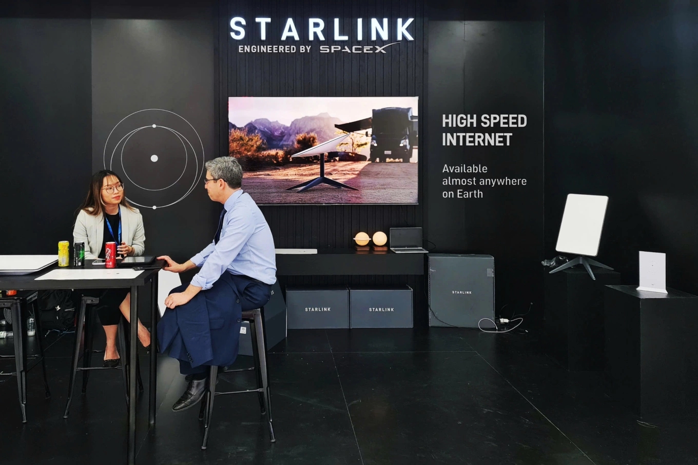 Starlink, Internet vệ tinh, SpaceX, Internet tốc độ cao, Việt Nam