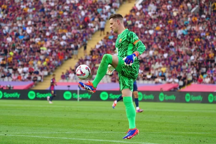 Ter Stegen, Man City, chuyển nhượng hè 2025, Ederson, Barcelona