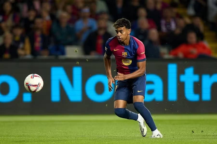 Barcelona, Lamine Yamal, bê bối, điều tra cảnh sát Tây Ban Nha