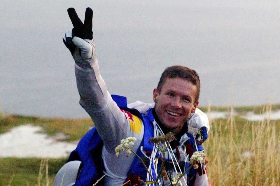 Felix Baumgartner, VĐV nhảy dù, tử nạn khi bay dù, huyền thoại thể thao mạo hiểm, nhảy từ tầng bình lưu