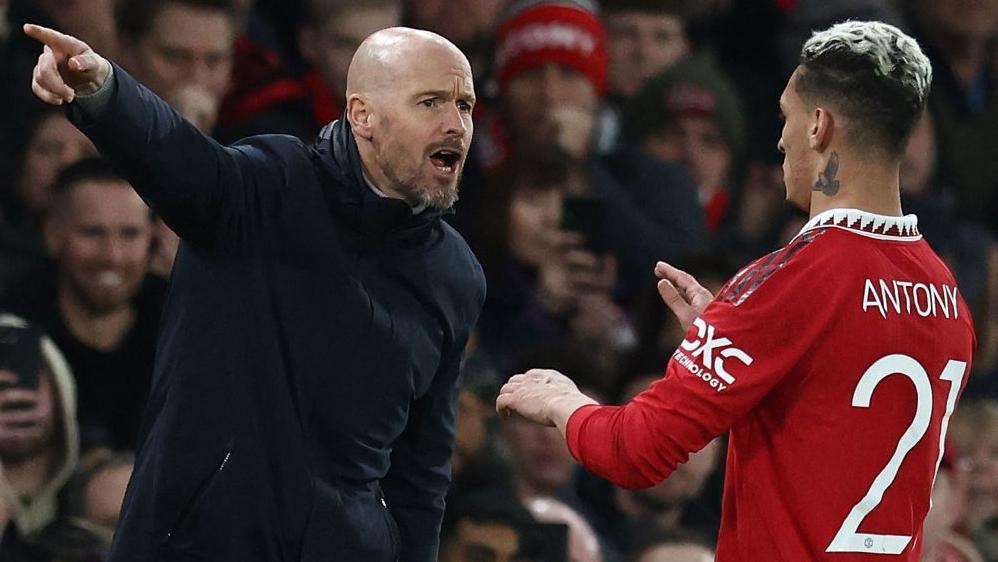 Ten Hag, Antony, Leverkusen, chuyển nhượng Antony
