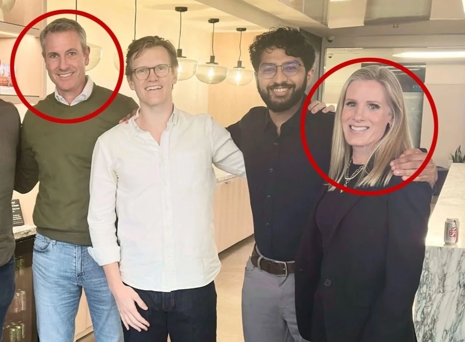 Kristin Cabot, Andy Byron, ngoại tình, CEO, scandal Coldplay, Privateer Rum, kiss cam