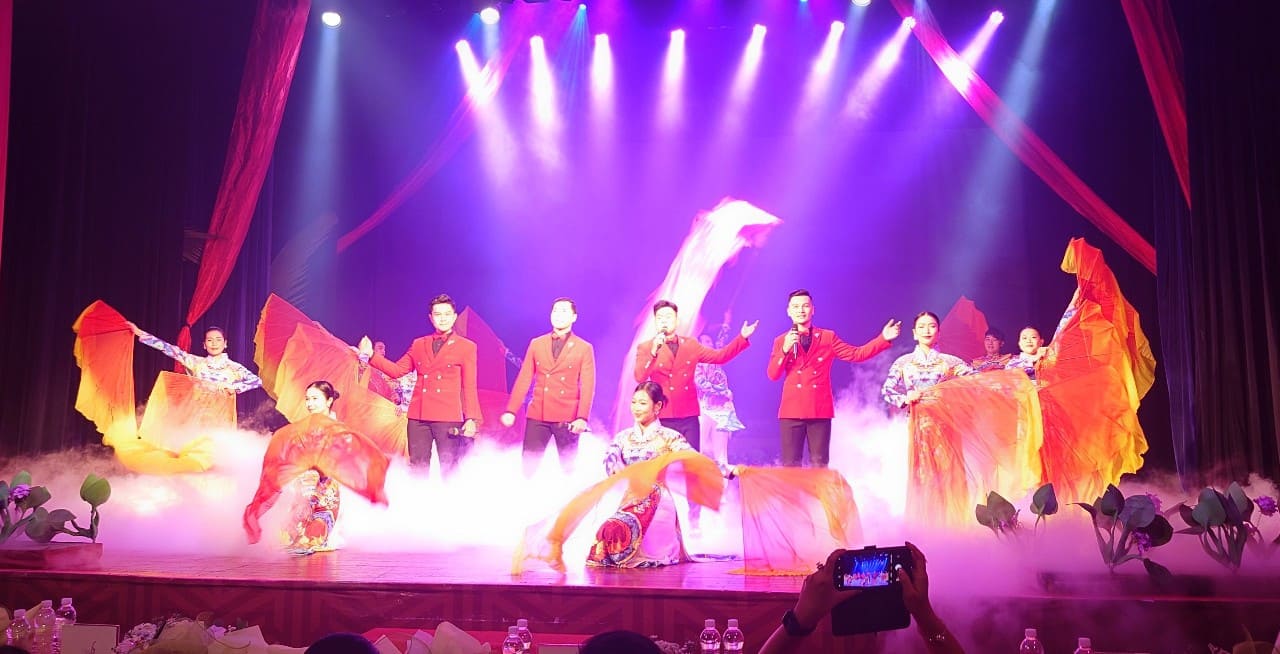 “Tang Tình Tang Tính Tình Tang: với chủ đề: Nồng Nàn Hương Sắc Phương Nam