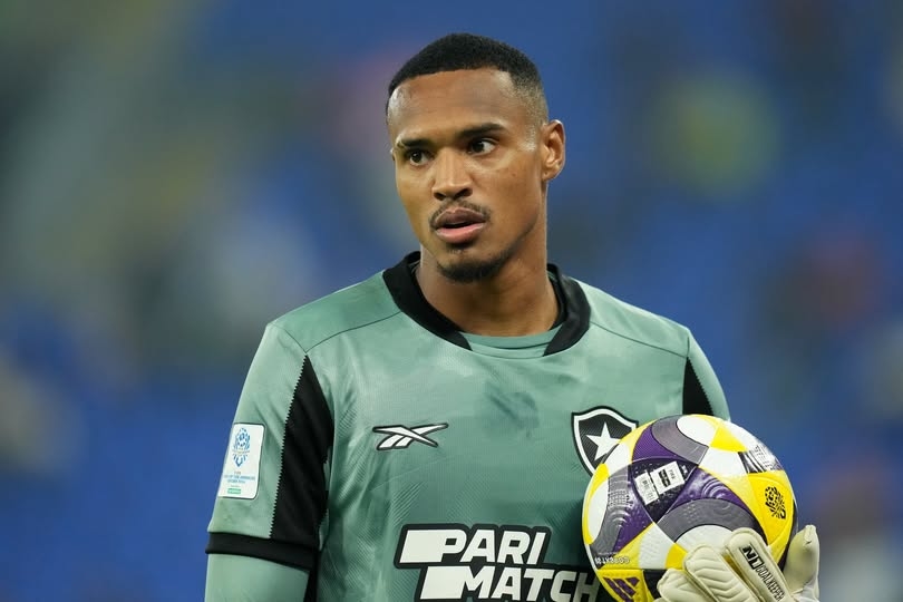 Manchester United, Botafogo, thủ môn John, chuyển nhượng MU, John Textor