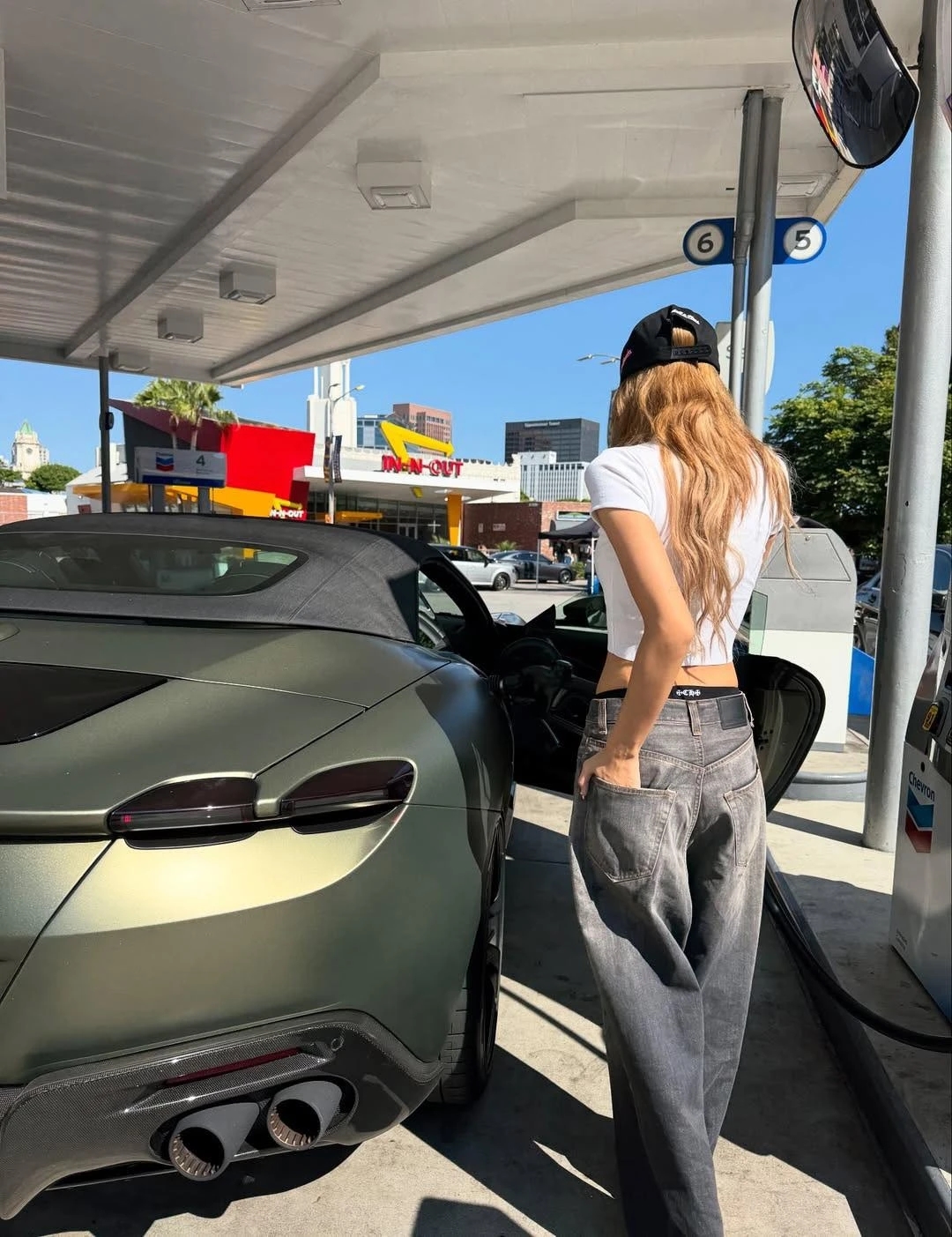 Lisa BlackPink, Ferrari Roma Spyder, siêu xe, Ferrari, Roma Spyder, xe của Lisa