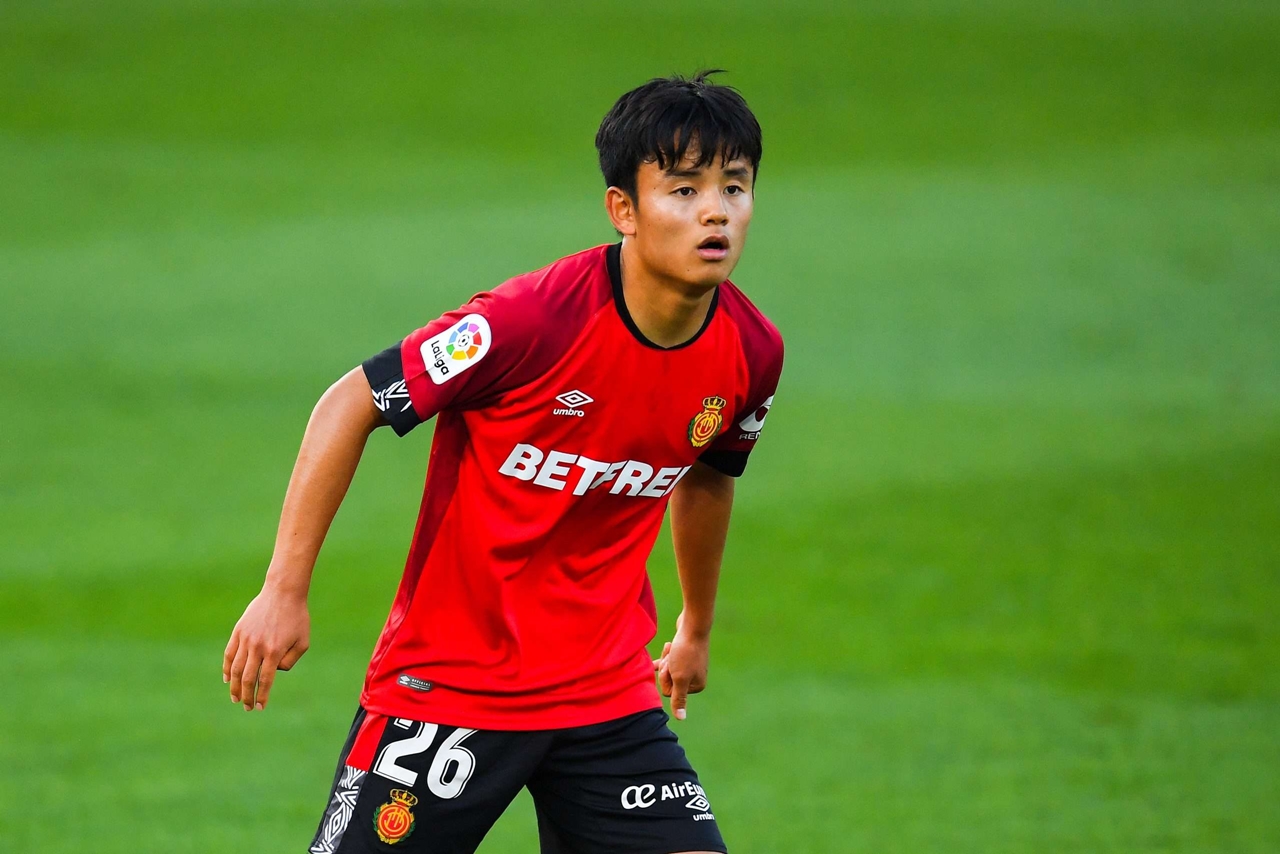 Takefusa Kubo, Everton, chuyển nhượng hè 2025, Real Sociedad, Premier League