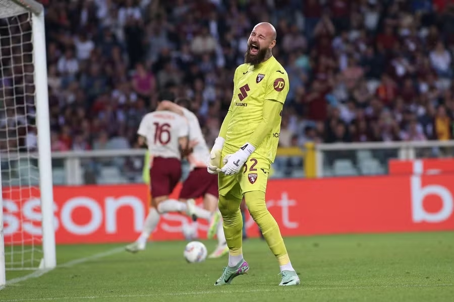Napoli, Torino, Milinkovic-Savic, Cyril Ngonge, chuyển nhượng Serie A