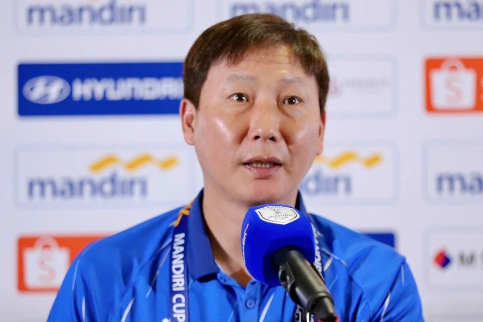 U23 Việt Nam, HLV Kim Sang-sik, U23 Đông Nam Á 2025, Xuân Bắc, Lê Viktor, U23 Philippines